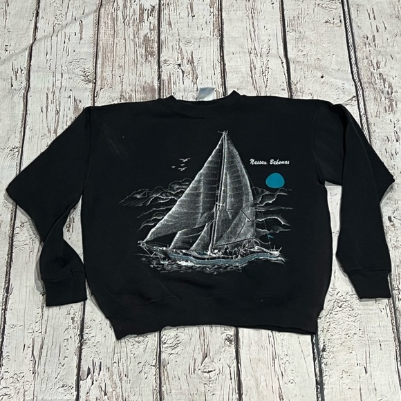 Vintage 1980s Nassau Bahamas Tourism Vacation Destination 80s Sweatshirt - Picture 1 of 4